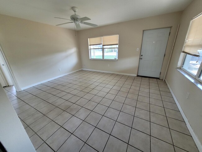Building Photo - 114 Cocoa Pl