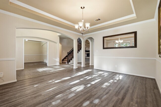 Foto del edificio - 5035 Crystal Bluff Ct