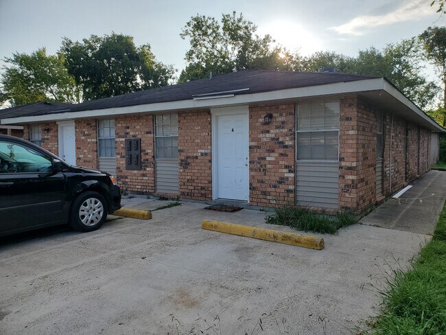 Foto del edificio - 2 Claremont Pl