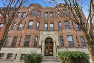 Building Photo - 2608 N Dayton St