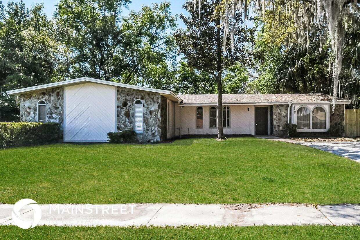 Foto principal - 1160 Crown Dr