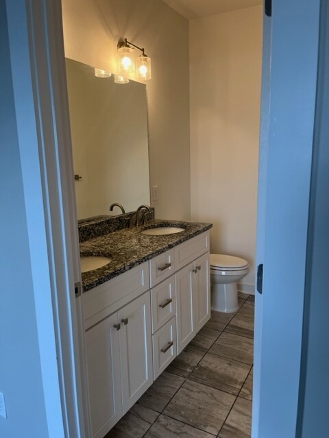 Master bath - 955 Ashland Place Dr