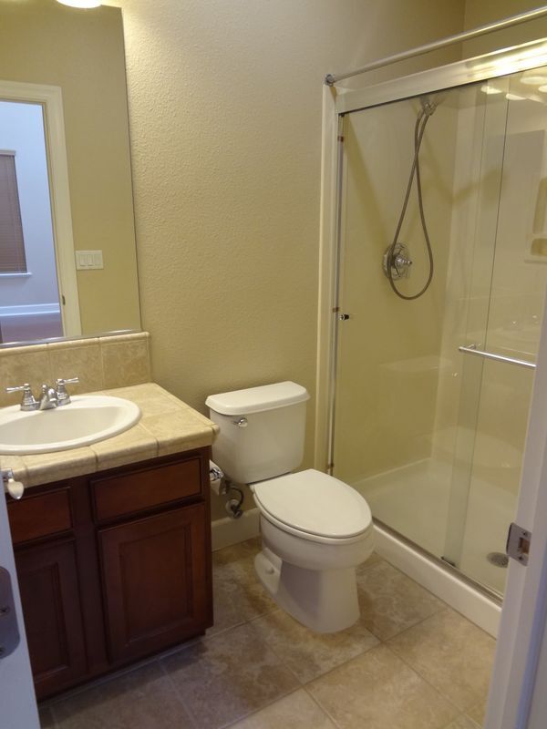 Foto del edificio - 1123 Montague Ln