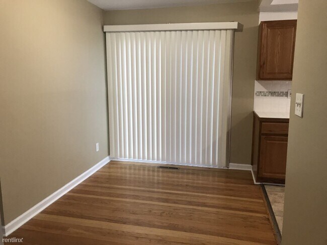Foto del edificio - 3 br, 1 bath House - 211 Belton St