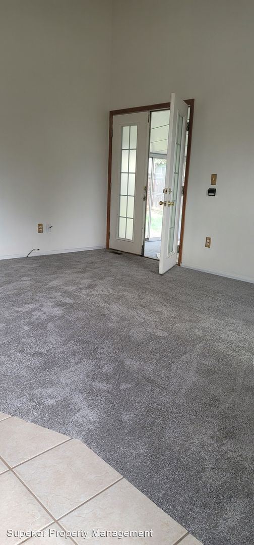 Building Photo - 4 br, 2 bath House - 4119 Warbler Dr