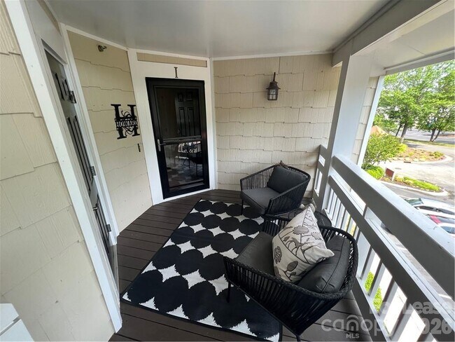 Foto del edificio - 17919 Kings Point Dr