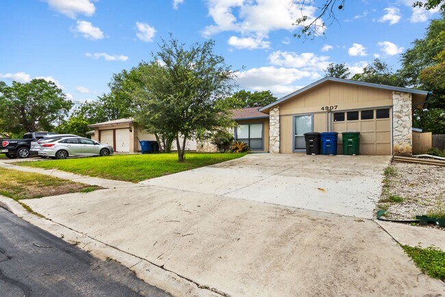 Building Photo - 4907 Dare Ln
