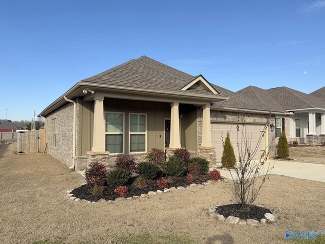 Building Photo - 24057 Quints Dr