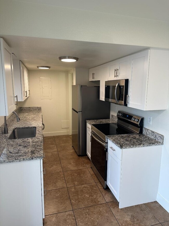 Photo - 7486 S 1000 E Apartment