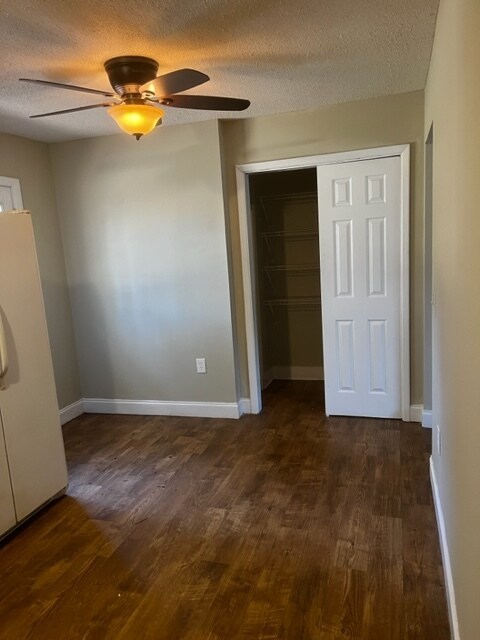Building Photo - 116 Tumbleweed Cir