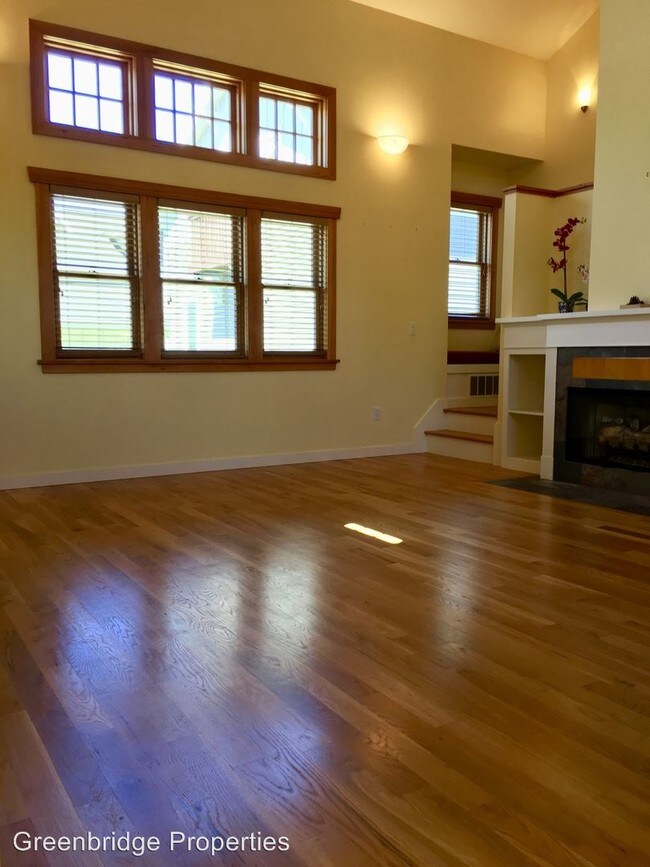 Foto del edificio - 3 br, 2 bath House - 7055 SE Clinton St.