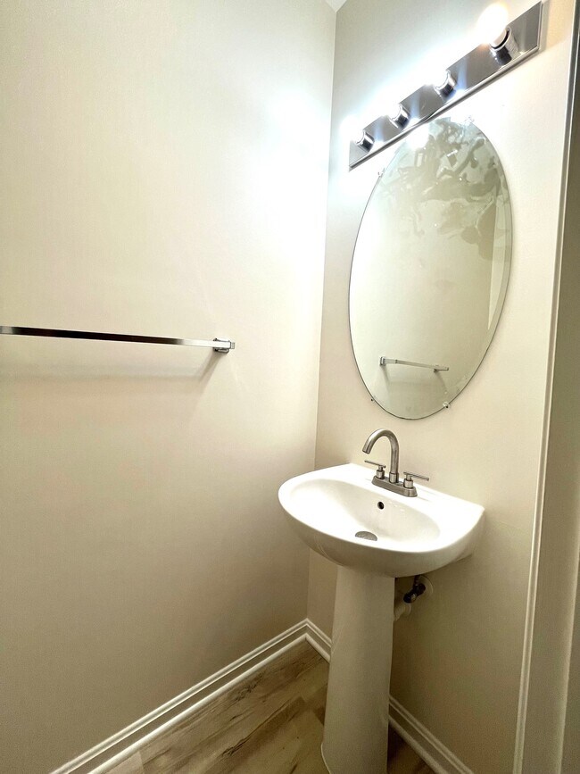 Half Bath - 4665 Deerwatch Dr