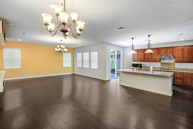 Building Photo - 7787 Horizon St