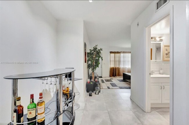 Foto del edificio - 510 SW 15th St