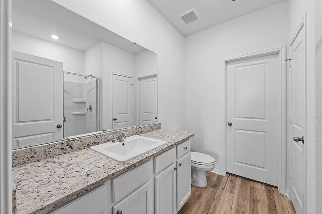 Building Photo - 201 Paradise Cyn Dr
