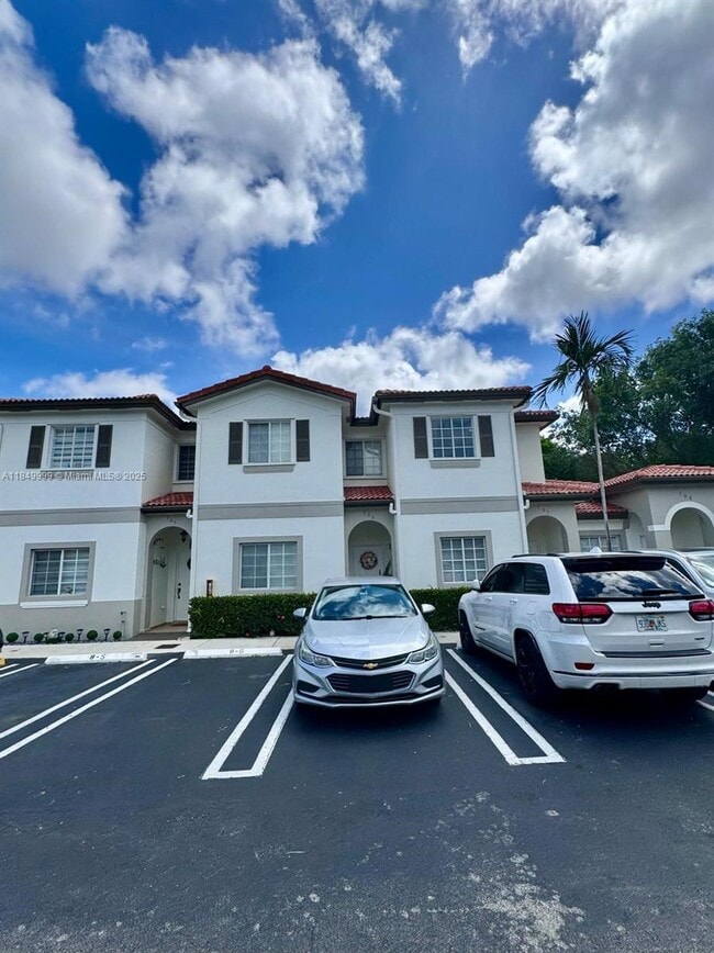 Building Photo - 8420 SW 150th Ave