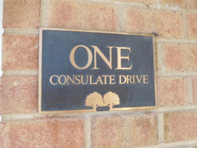 Building Photo - 1 Consulate Dr