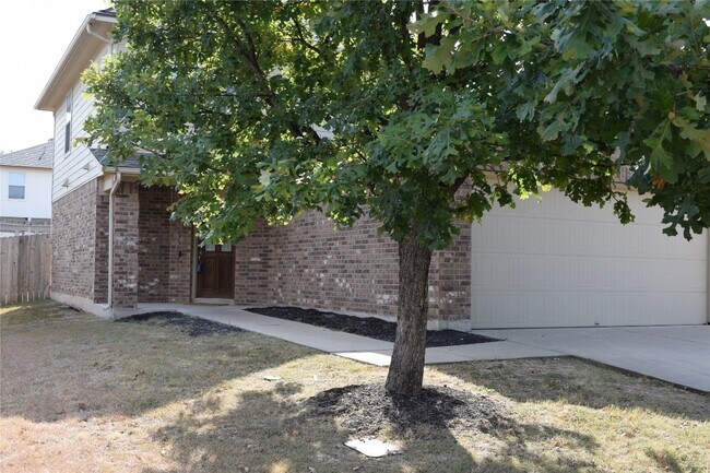 Foto del edificio - 375 Housefinch Loop