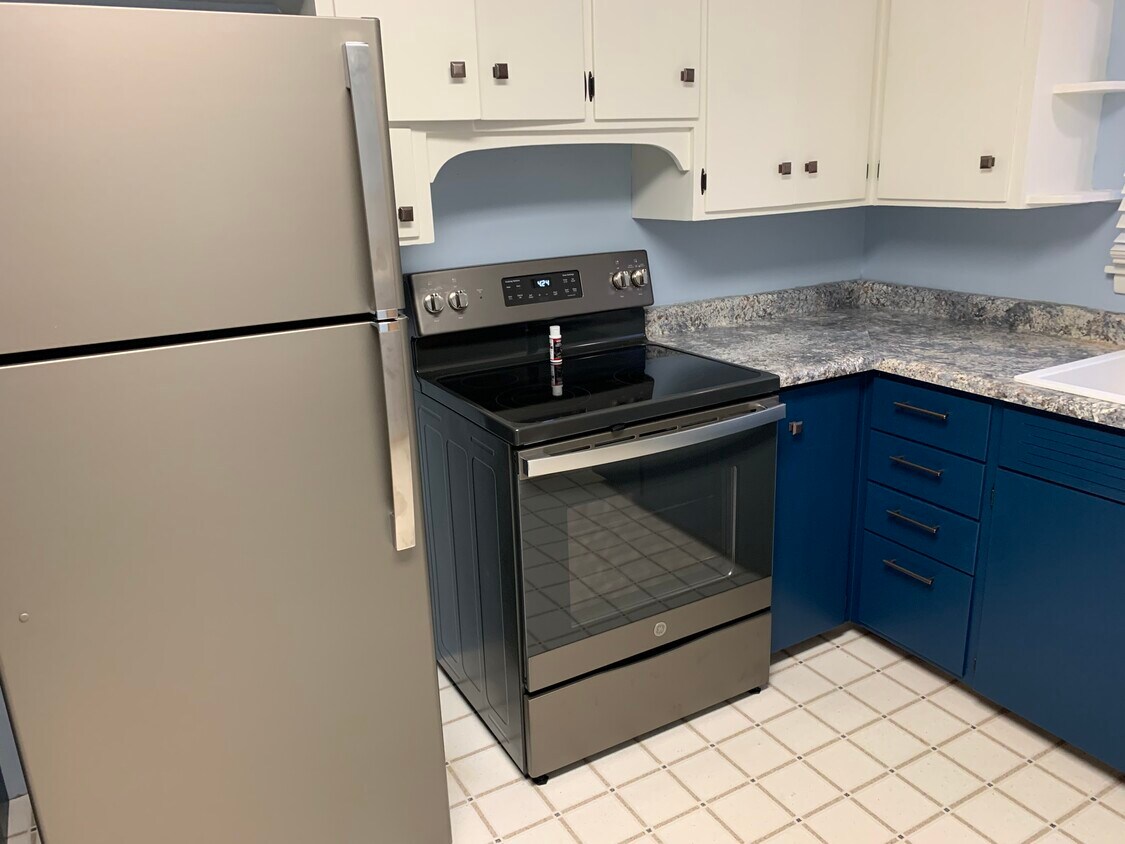 908 5th St SE, Willmar, MN 56201 House Rental in Willmar, MN