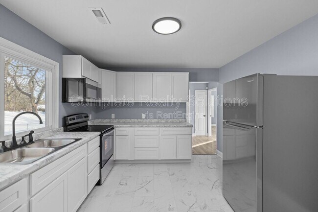 Foto del edificio - 9722 Lorna Ln