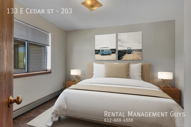 Foto del edificio - 133 Cedar St E