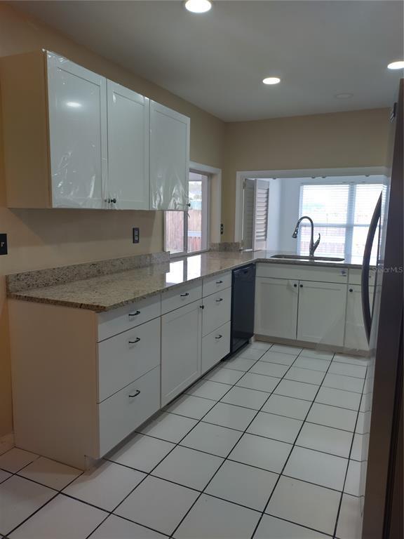 Foto del edificio - 2131 OrangePointe Ave