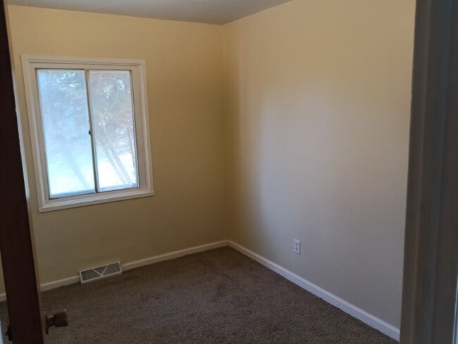 Foto del edificio - 1137 Regent St