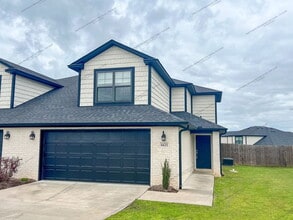 Building Photo - 6621 Leightyn Ln