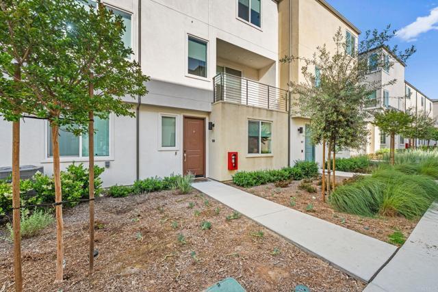 Building Photo - 5485 Seacliff Pl