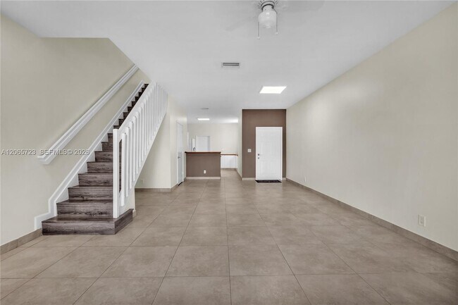 Building Photo - 3698 San Simeon Cir