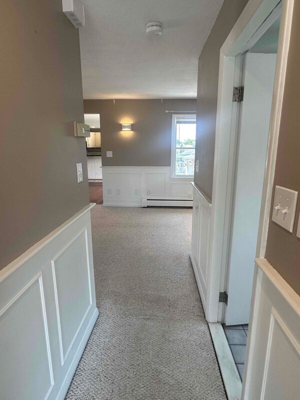 9 Fowler St Unit 2, Danvers, MA 01923 Room for Rent in Danvers, MA