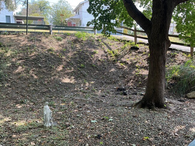 Foto del edificio - 3 Bed 2 Bath- Cannonsburg PA