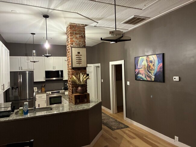 Foto del edificio - 1512 E 18th Ave