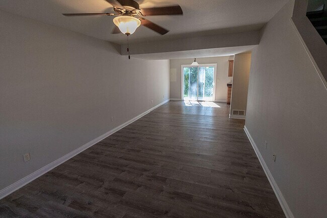 Foto del edificio - 4700 Dehaven Dr