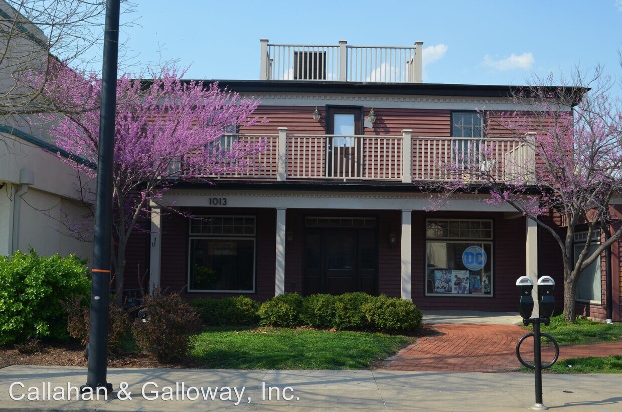 1013 E Walnut St, Columbia, MO 65201 Room for Rent in Columbia, MO