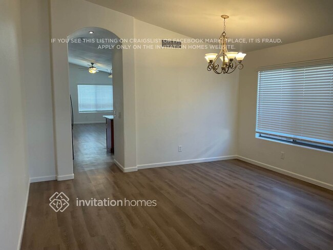 Foto del edificio - 27614 N 24th Ln