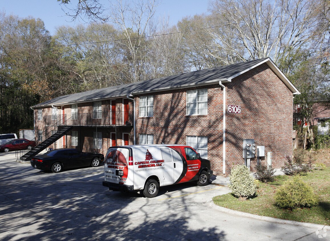 Primary Photo - 6106 SW Austell Ave