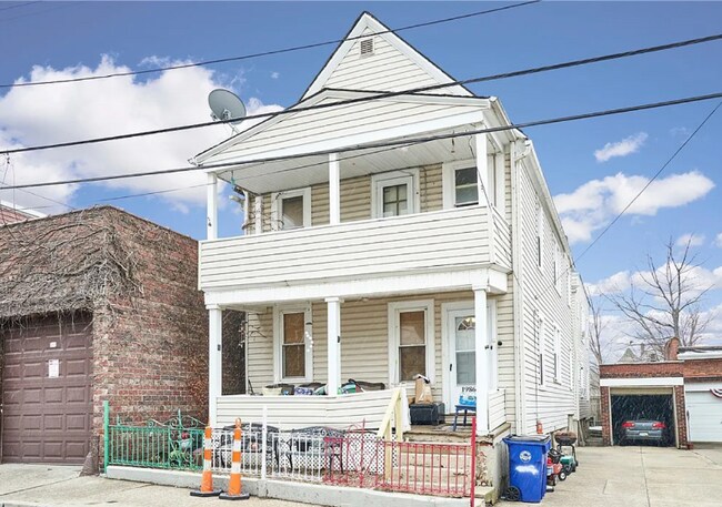 Building Photo - 1986 E 124th Pl