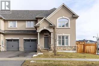 Building Photo - 2314 Natasha Cir