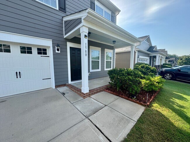 Building Photo - Spacious 5BR/3BA Home in Fort Mill