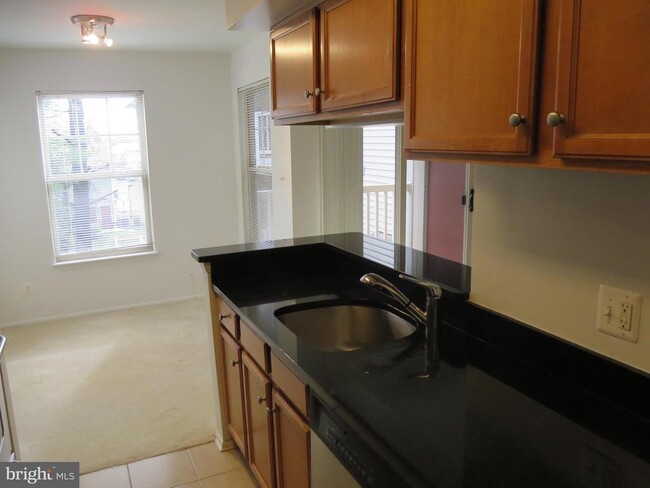 Building Photo - 1712 Abercromby Ct
