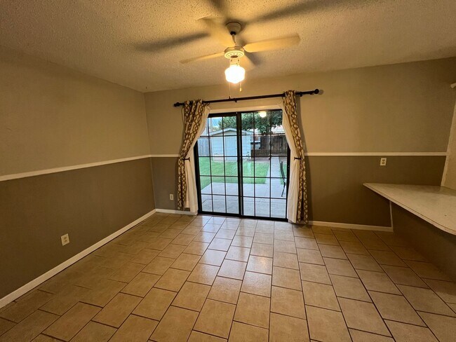 Foto del edificio - Wonderful home near 4th st and loop