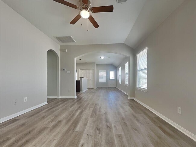 Foto del edificio - 21455 Wilona Way