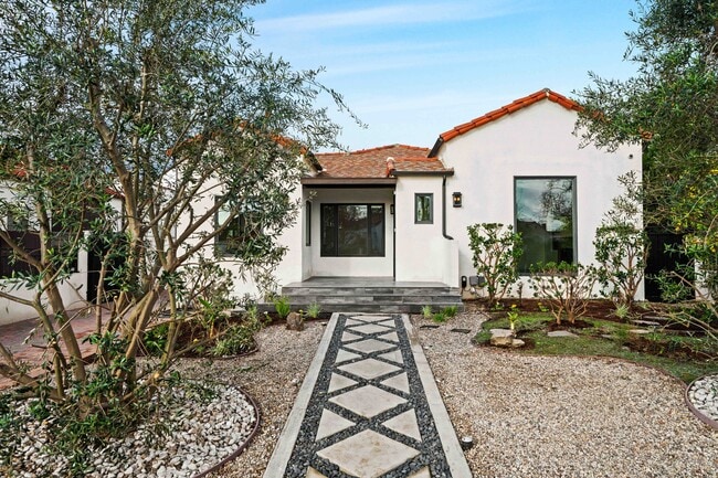 Foto del edificio - 1621 Hi Point St