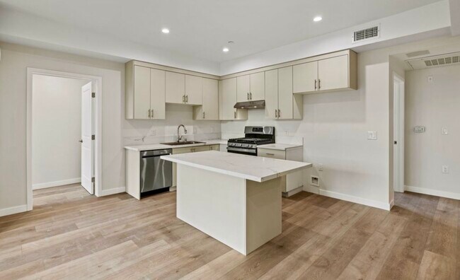Foto del edificio - 423 Oak St