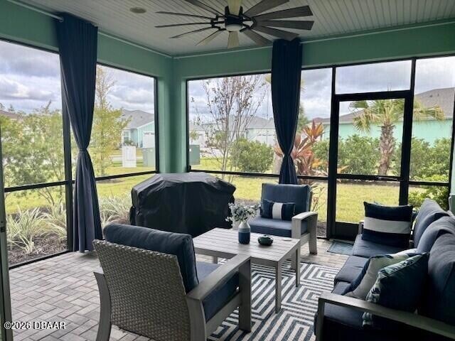 Building Photo - 301 Low Tide Ln