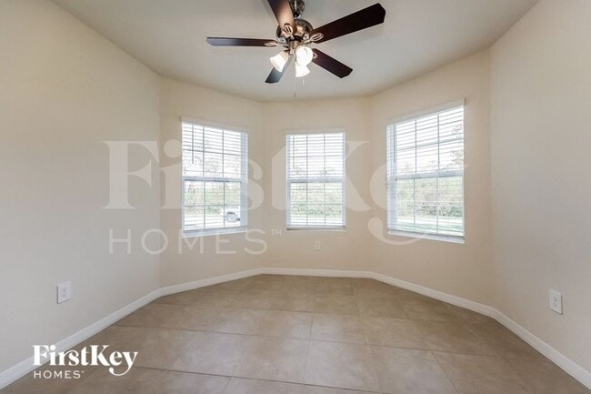 Foto del edificio - 1021 Anza Ave