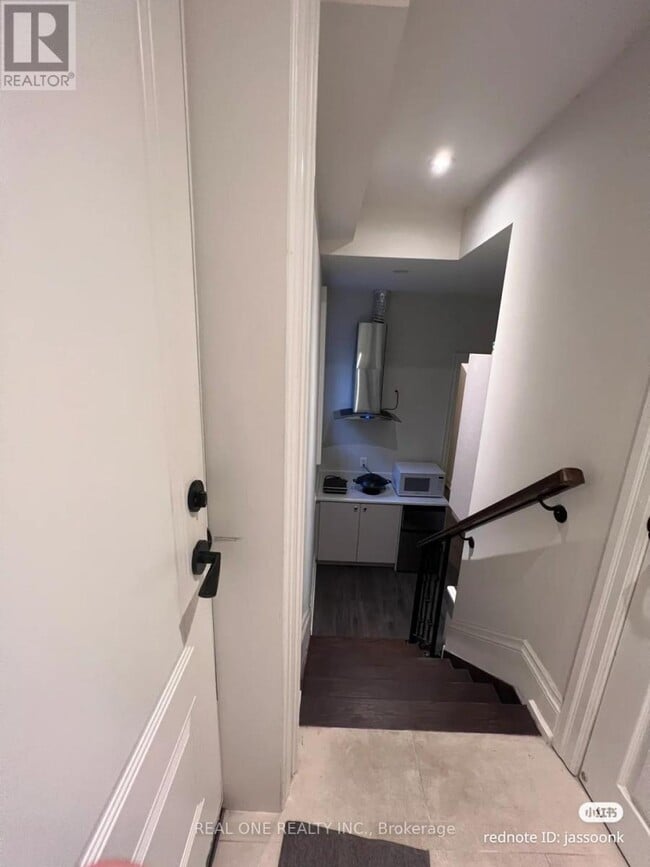 Building Photo - 7 Logandale Rd