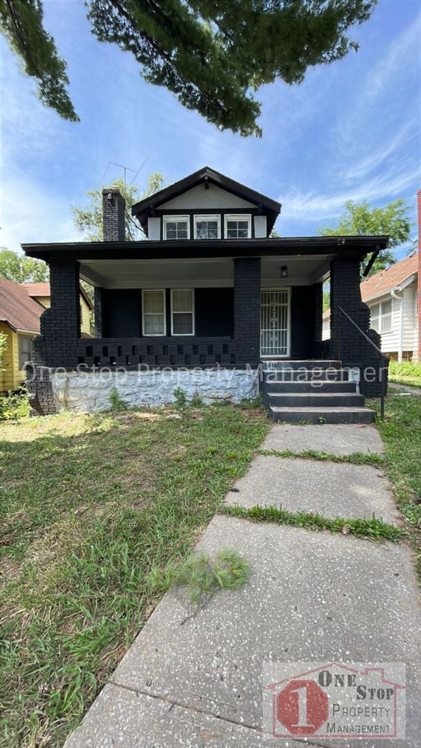 Building Photo - 5340 Olive St