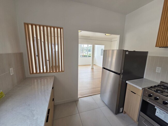 Foto del edificio - 1610 W Sunset Blvd